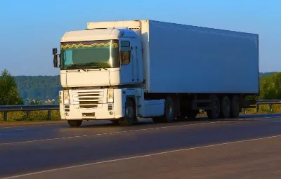 Antalya ile Nakkaştepe Arası Öğrenci Eşyası Taşıma